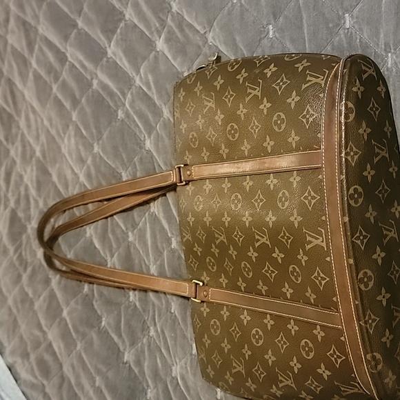 Authentic Louis Vuitton Babylone Large Shoulder Bag - Picture 2 of 5